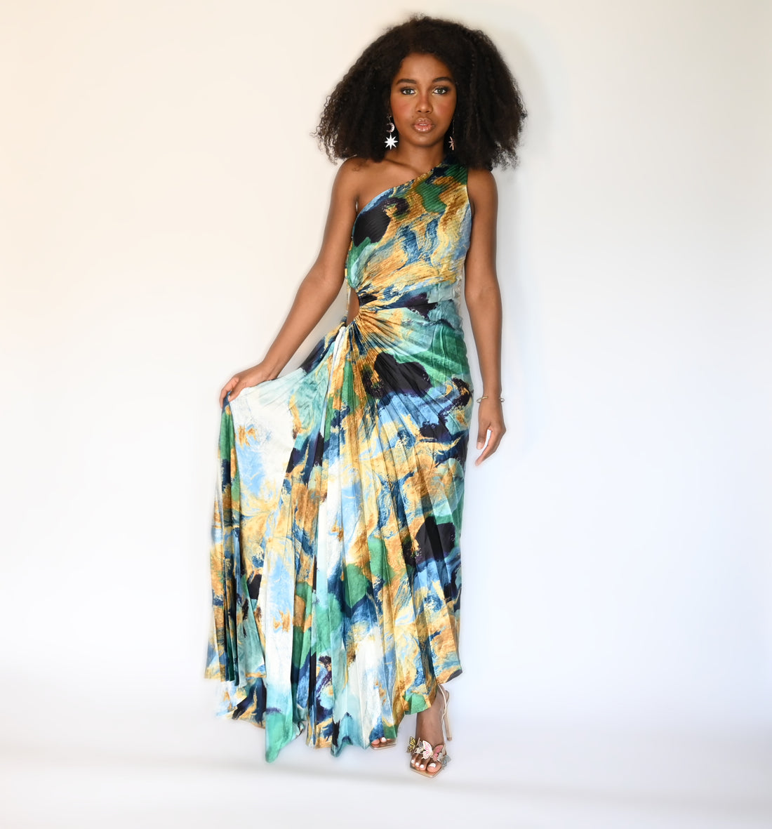 Elevate Your Style with a New Trendy Women's Online Boutique!