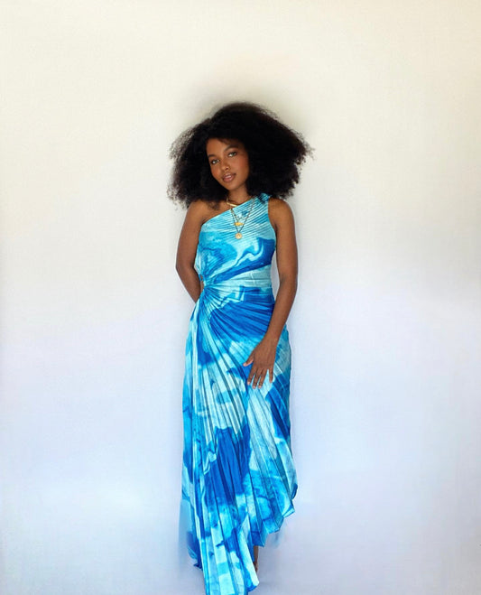 Top 5 Essential Pieces for Your Closet in 2024